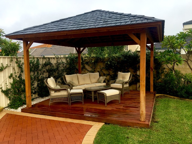 timber-on-timber-patio